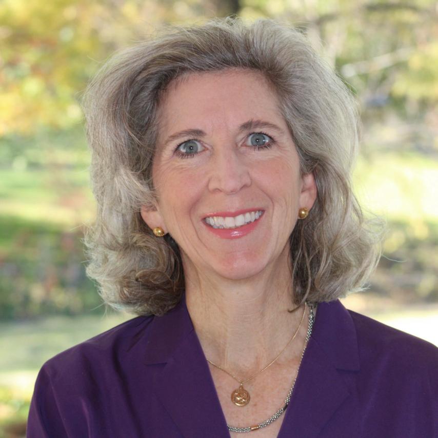 Dorothy Leidner headshot